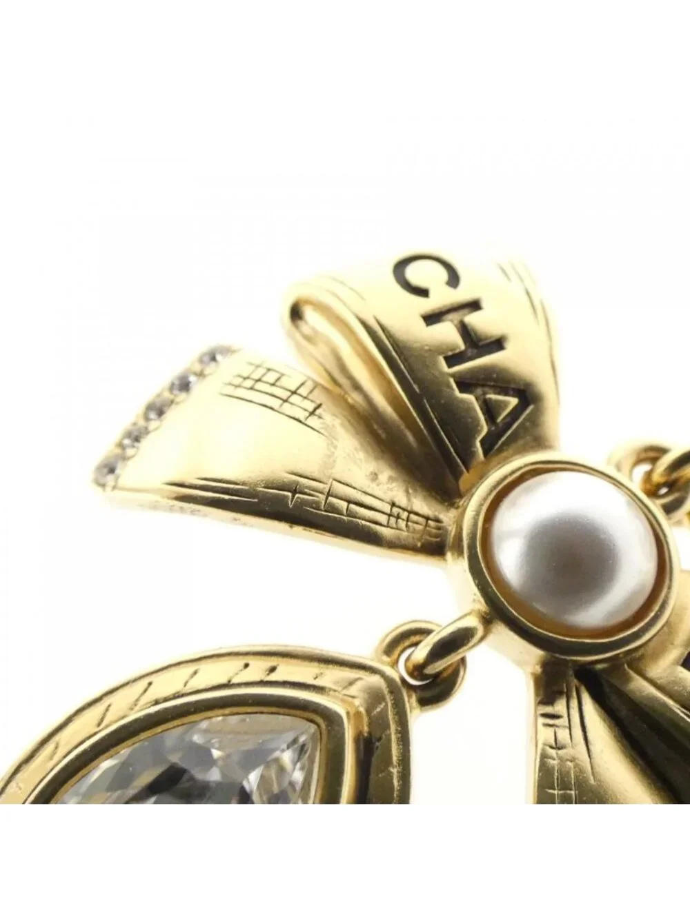 Chanel Necklace Gold